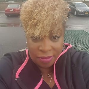 Meet your Posher, Kim